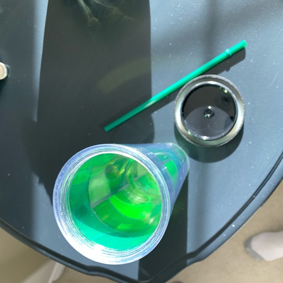 Starbucks Venti Tumbler - Picture 2 of 4